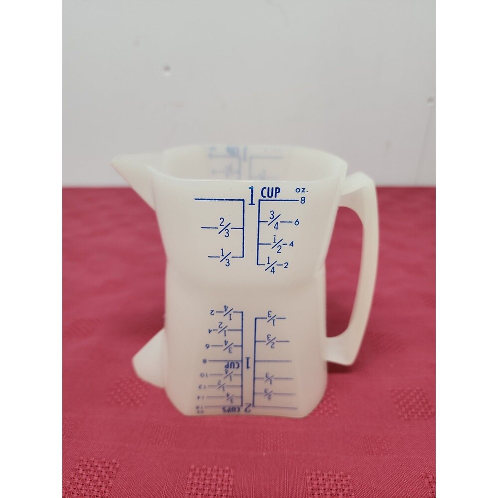 Vintage 1970's Westland Plastics Double Sided Measuring Cup Blue Graphics USA